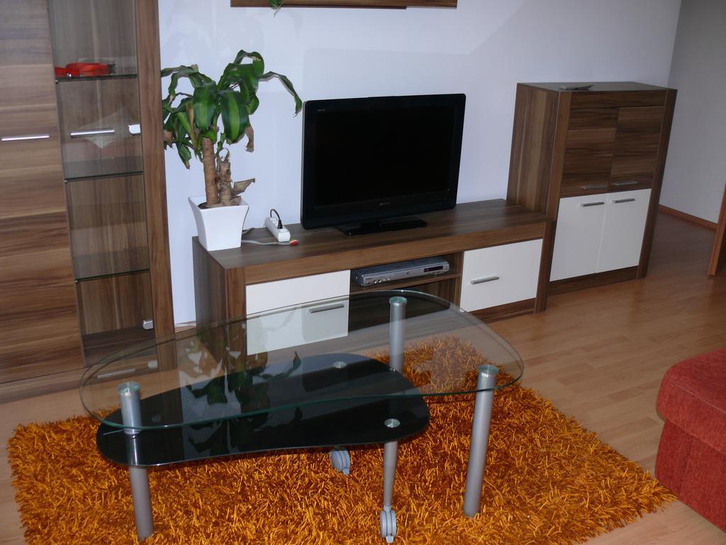 Villa Palazzo Apartments Siófok Quarto foto